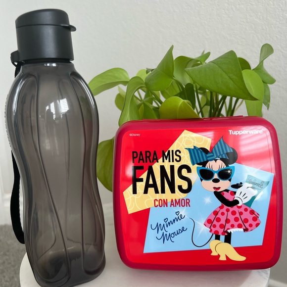 Tupperware special edition Minnie Mouse set. - Picture 5 of 11